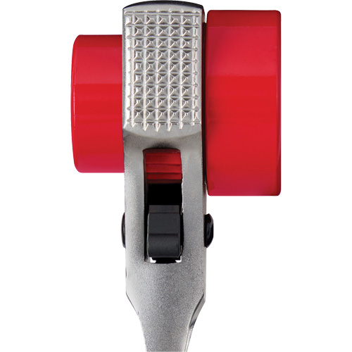 Cl&eacute; &agrave; cliquet &agrave; levier &eacute;lev&eacute;e pour monteur de ligne avec face de frappe frais&eacute;e, Prise de 3/4"/1"/1-1/8", Poign&eacute;e Ergonomique Trail Hammer and Bolt