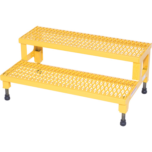 Plate-forme ajustable Step-Mate, 2 marche(s), 36-3/16" la x 22-7/8" lo x 15-1/4" h, Capacit&eacute; 500 lb Trail Hammer and Bolt