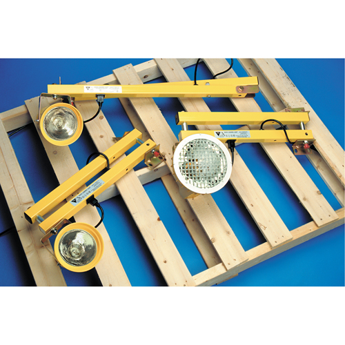 Lampes pour les quais, Bras 60", Ampoule Incandescente, M&eacute;tal Trail Hammer and Bolt