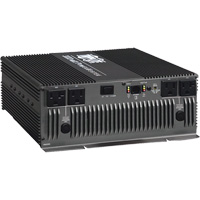 Onduleur compact pour camions avec 4 sorties PowerVerter, 3000 W Trail Hammer and Bolt