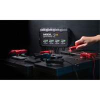 Chargeur de batterie 4 sorties de 8 A Genius 2X4 Trail Hammer and Bolt