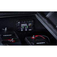 Chargeur de batterie embarqu&eacute; &agrave; 2 sorties de 10 amp&egrave;res Gen5X2 Genius Trail Hammer and Bolt