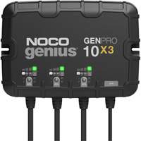 Chargeur de batterie embarqu&eacute; &agrave; 3 sorties de 30 amp&egrave;res GenPro10X3 Genius Trail Hammer and Bolt
