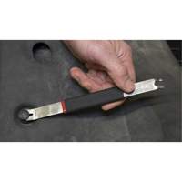 Double-Ended Clip Lifter Trail Hammer and Bolt