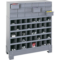 Unit&eacute; de stockage modulaire pour petites pi&egrave;ces, Acier, 18 tiroirs, 33-3/4" x 12-1/4" x 40-1/2", Gris Trail Hammer and Bolt