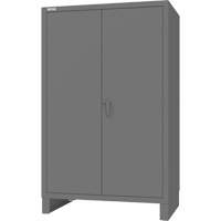 Armoire avec portes encastr&eacute;es en panneau perfor&eacute;, Acier, 4 Tablettes, 78" h x 48" la x 30" P, Gris Trail Hammer and Bolt