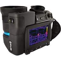 Cam&eacute;ra d'imagerie thermique T1010 HD avec objectif de 12°, 800 x 480 pixels, -40° - 650°C (-40° - 1202°F), 25 mK Trail Hammer and Bolt