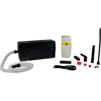 Aspirateurs portatifs Omega, Suppression, Capacit&eacute; de 1 gal. US (3,8 litres), Filtration Hepa Trail Hammer and Bolt