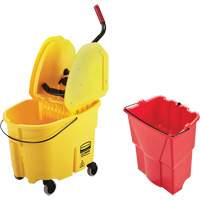 Ensemble de seau pour vadrouille et essoreuse WaveBrake, Pression vers le bas, 8,75 gal. US (35 pintes), Jaune Trail Hammer and Bolt