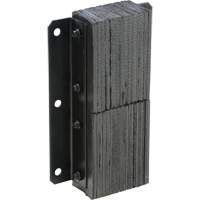 Butoir de quai lamell&eacute;, Vertical, Caoutchouc, 13-1/4" la x 4-1/2" p x 20" h Trail Hammer and Bolt