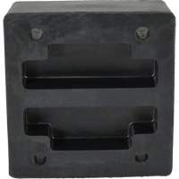 Butoir de quai moul&eacute;, Caoutchouc renforc&eacute;, 12" la x 4" p x 13" h Trail Hammer and Bolt