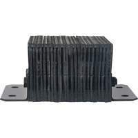 Butoirs de quai lamell&eacute;s, Horizontal, Caoutchouc, 12" la x 6" p x 10" h Trail Hammer and Bolt