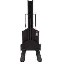 Gerbeur motoris&eacute; avec m&acirc;t &eacute;troit, Fonctionnement &eacute;lectrique, Capacit&eacute; 1000 lb, Lev&eacute;e max 63" Trail Hammer and Bolt