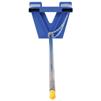 Fl&egrave;che de chariot &eacute;l&eacute;vateur pour tapis, 144-1/2" longueur, Install&eacute; sur fourche, Capacit&eacute; de 1800 lb Trail Hammer and Bolt