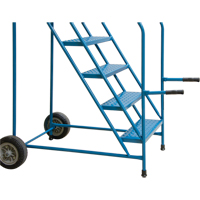 Escabeau roulant avec rails pour acc&egrave;s &agrave; une remorque, 4 marches, Largeur de la marche 22", Hauteur de la plateforme 37", Acier Trail Hammer and Bolt