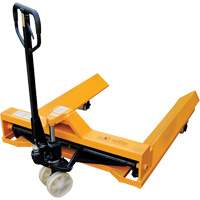 Transpalette pour mat&eacute;riaux en rouleaux, Acier, 48" lo x 7,5" la, Capacit&eacute; 4000 lb Trail Hammer and Bolt