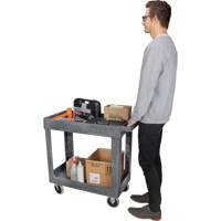 Chariot utilitaire pour l'entretien, 2 tiers, 16-1/2" x 32-1/2" x 34-1/2", Capacit&eacute; 550 lb Trail Hammer and Bolt