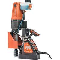 ICECUT 200 Magnetic Drill, 1/2", 1875 lbs. Drill Point Pressure Trail Hammer and Bolt