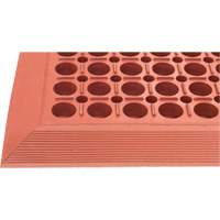 Tapis de s&eacute;rie Competitor, &agrave; fentes, 3' x 5' x 7/8", Orange, Caoutchouc naturel Trail Hammer and Bolt
