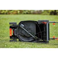 Tondeuse &agrave; gazon avec poign&eacute;e confortable, Pouss&eacute;e, &eacute;lectrique, Largeur de coupe 17" Trail Hammer and Bolt