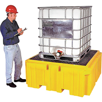 GRV Spill Pallet Plus sans drain, Capacit&eacute; de d&eacute;versement 365 gal. US, 62" x 62" x 28" Trail Hammer and Bolt
