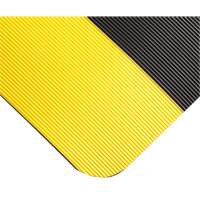 Tapis ondul&eacute; pour tableau de contr&ocirc;le no 702, 3' la x 10' lo, 1/4" &eacute;paisseur, Noir/Jaune, PVC Trail Hammer and Bolt
