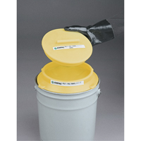 Couvercle pour entonnoirs Poly-Pail Funnel Trail Hammer and Bolt