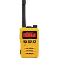 Radio portative de s&eacute;rie EVX-S24, Bande UHF, 256 canaux, Port&eacute;e 200 000 pi² Trail Hammer and Bolt