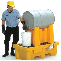 Ultra-Drum Rack 1-Drum Containment System with Drain, 52" L x 29" W x 49.5" H, 750 US gal. Capacity Trail Hammer and Bolt