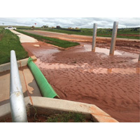 Ultra-Silt Dike — vert, 7' lo x 5' la Trail Hammer and Bolt