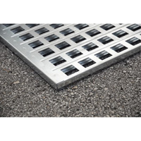 4-Drum Steel Ultra-Spill Pallet&reg;, 68 US gal. Spill Capacity, 49.1" x 47.1" x 10.9" Trail Hammer and Bolt