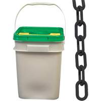 Chaîne de s&eacute;curit&eacute; en plastique robuste, Noir, Maillon de 2", 120' de long Trail Hammer and Bolt
