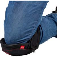High-Mobility Knee Pad, Hook and Loop Style, Plastic Caps, Foam Pads Trail Hammer and Bolt