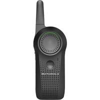 Radio bidirectionnelle Curve avec compatibilit&eacute; Wi-Fi/LMR, Bande FHSS, 10 canaux, Port&eacute;e 300 000 pi² Trail Hammer and Bolt