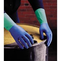 Gants Protector, Taille 6/Petit/6,5, 13" lo, Nitrile/Latex de caoutchouc, Doublure en Ouat&eacute;e, 28 mils Trail Hammer and Bolt