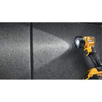 Lampe de travail Max, DEL, 110 lumens, 11 hres de fonctionnement, Bloc-pile Rechargeable, Plastique Trail Hammer and Bolt