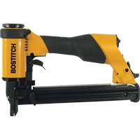 Agrafeuse Crown Trail Hammer and Bolt