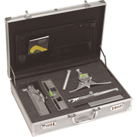 Worker Kit Trail Hammer and Bolt