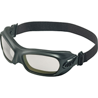 Lunettes &agrave; coques de s&eacute;curit&eacute; Wildcat de KleenGuard, Lentille Transparent, Antibu&eacute;e, Ventilation Directe Trail Hammer and Bolt
