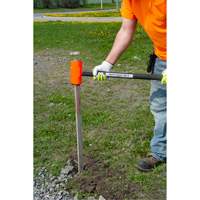 Masse indestructible, 8 lb, 30", Prise Fibre de verre Trail Hammer and Bolt