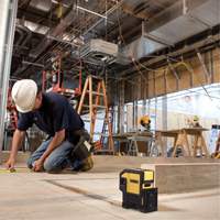 Spot Beam & Horizontal Line Laser, 165' (50.3 m) Trail Hammer and Bolt