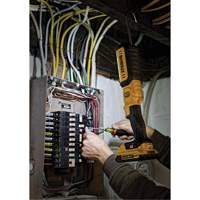 Lampe de travail portative, DEL, 500 lumens, 3 hres de fonctionnement, piles Rechargeable, Non compris Trail Hammer and Bolt
