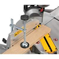 Single Bevel Compound Mitre Saw, 12", 15 A, 120 V Trail Hammer and Bolt