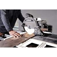 High Capacity Wet Tile Saw Trail Hammer and Bolt