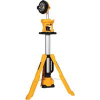 Lampe sans fil sur tr&eacute;pied 20V Max, DEL, 3000 lumens, Boîtier en Plastique Trail Hammer and Bolt