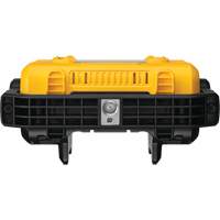 Lampe d'&eacute;clairage direct compact 12V/20V Max, DEL, 2000 Lumens Trail Hammer and Bolt