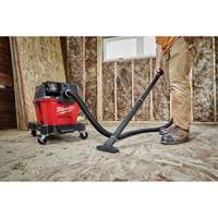 Aspirateur sec/humide sans fil M18 Fuel, 18 V, Capacit&eacute; 6 gal. Trail Hammer and Bolt