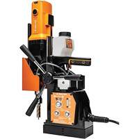 Perceuse &agrave; colonne Icecut 250AUTO, 3" Trail Hammer and Bolt