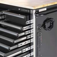 HDRC7220 Armoire mobile de s&eacute;rie HD, 20 tiroirs, 72" la x 24" p x 42-3/10" h, Noir Trail Hammer and Bolt