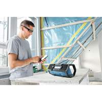 Radio de chantier compacte avec Bluetooth 5.0, Lithium-ion, 18 V Trail Hammer and Bolt